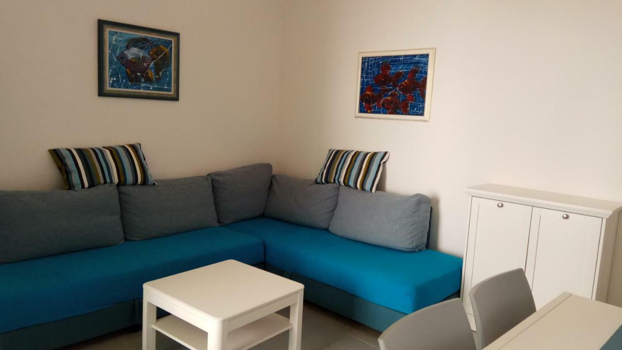 Apartments Marcic Bol Exterior photo